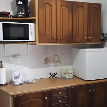 Traditional Stone House Apartment *